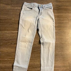 American Eagle High Waisted Jeans